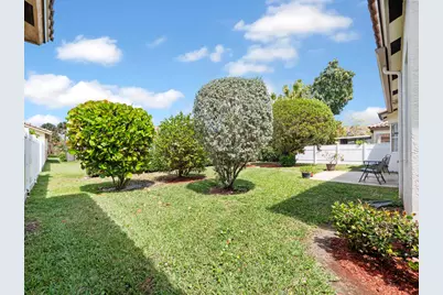 8501 Golden Cypress Court, Lake Worth, FL 33467 - Photo 23