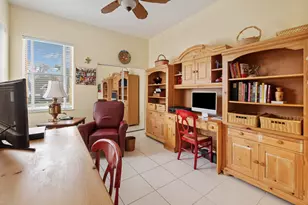 8501 Golden Cypress Ct, Lake Worth, FL 33467 - Photo 13