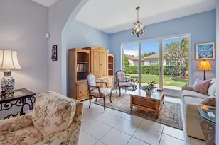 8501 Golden Cypress Ct, Lake Worth, FL 33467 - Photo 5