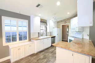 1220 NW Bentley Cir, Port Saint Lucie, FL 34986 - Photo 7