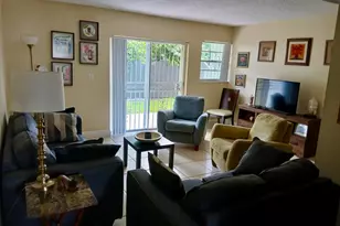 11071 NW 7th, Miami, FL 33172 - Photo 7