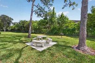 4947 Sable Pine Cir, West Palm Beach, FL 33417 - Photo 39