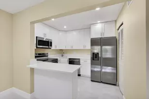 4947 Sable Pine Cir, West Palm Beach, FL 33417 - Photo 3