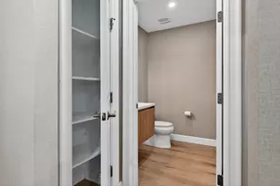 16135 Emerald Estates Dr, Weston, FL 33331 - Photo 13