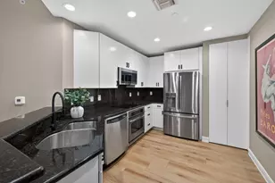 16135 Emerald Estates Dr, Weston, FL 33331 - Photo 9