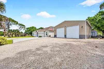 8236 100th Avenue, Vero Beach, FL 32967 - Photo 9