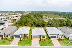 373 SE Filoli Dr, Port Saint Lucie, FL 34984 - Photo 3