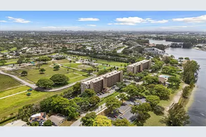 4570 NW 18th Avenue #704, Deerfield Beach, FL 33064 - Photo 27