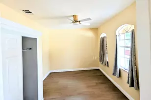 3809 N Whittier St, Tampa, FL 33619 - Photo 9