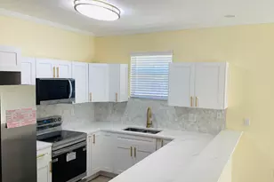 3809 N Whittier St, Tampa, FL 33619 - Photo 5