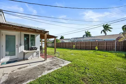 414 NE 26th Terrace, Boca Raton, FL 33431 - Photo 23