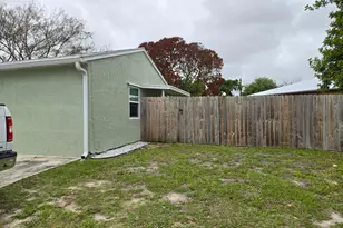 2538 SE Allen St, Port Saint Lucie, FL 34984 - Photo 21