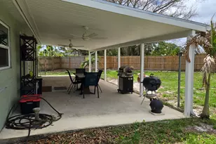 2538 SE Allen St, Port Saint Lucie, FL 34984 - Photo 41