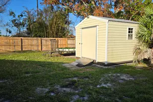 2538 SE Allen St, Port Saint Lucie, FL 34984 - Photo 35