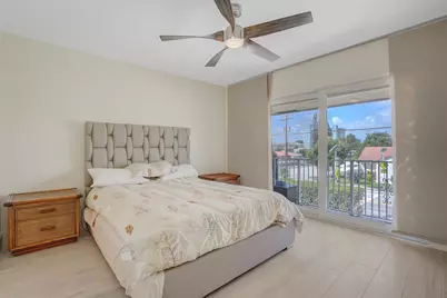 584 SE 20th Avenue #2, Deerfield Beach, FL 33441 - Photo 17