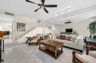 584 SE 20th Ave, Deerfield Beach, FL 33441 - Photo 5