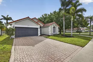 1599 Oak Berry Cir, Wellington, FL 33414 - Photo 3