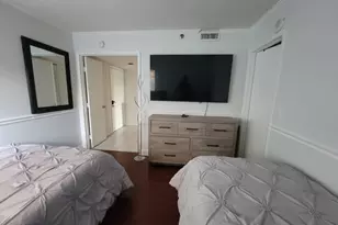 2200 S Cypress Bend Dr, Pompano Beach, FL 33069 - Photo 9