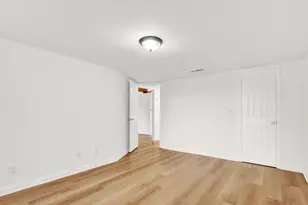 100 Sparrow Dr, Royal Palm Beach, FL 33411 - Photo 19