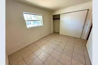 300 20th Street #Unit 8, West Palm Beach, FL 33407 - Photo 3