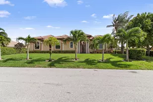 4190 Gleneagles Dr, Boynton Beach, FL 33436 - Photo 9