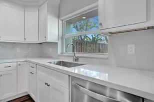 9821 NW 5th Pl, Plantation, FL 33324 - Photo 45