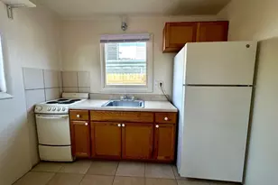 305 20th St, West Palm Beach, FL 33407 - Photo 3