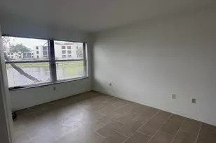 208 Lake Pointe Dr, Oakland Park, FL 33309 - Photo 11