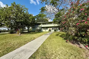 62 Easthampton C, West Palm Beach, FL 33417 - Photo 13
