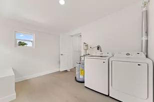 3797 Bahama Rd, Palm Beach Gardens, FL 33410 - Photo 15