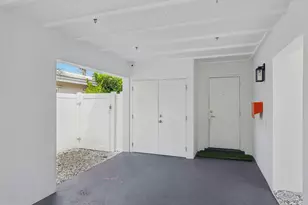 1910 NE 17th Terrace, Fort Lauderdale, FL 33305 - Photo 13