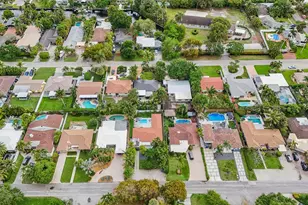 1910 NE 17th Terrace, Fort Lauderdale, FL 33305 - Photo 55