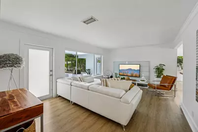 1910 NE 17th Terrace, Fort Lauderdale, FL 33305 - Photo 15