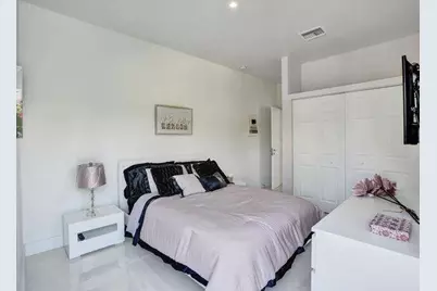 2514 NE 21st Street #A, Fort Lauderdale, FL 33305 - Photo 15