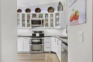 1023 Green Pine Blvd, West Palm Beach, FL 33409 - Photo 15