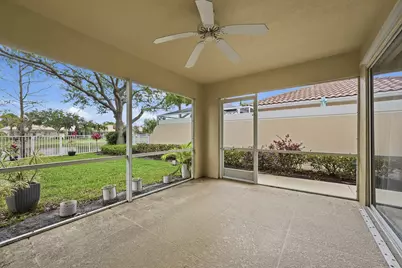 8137 Montserrat Place, Wellington, FL 33414 - Photo 27