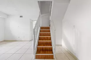 1340 W 41st St, Hialeah, FL 33012 - Photo 17