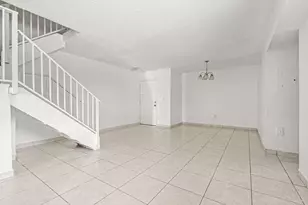 1340 W 41st St, Hialeah, FL 33012 - Photo 9