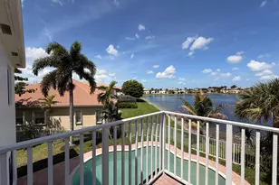 1324 Beacon Cir, Wellington, FL 33414 - Photo 13