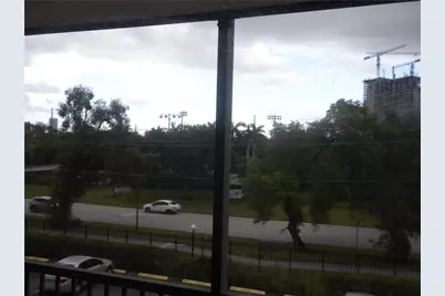 16950 W Dixie Highway #334, North Miami Beach, FL 33160 - Photo 11