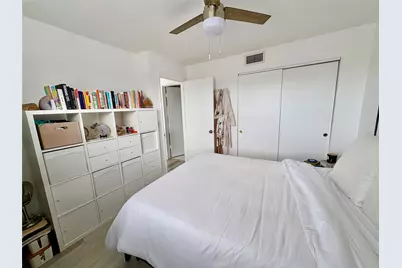 4832 Grapevine Way, Davie, FL 33331 - Photo 15