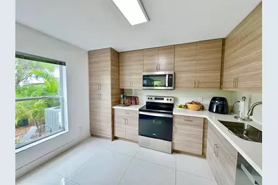 4832 Grapevine Way, Davie, FL 33331 - Photo 7