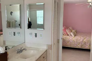 927 Augusta Pointe Dr, Palm Beach Gardens, FL 33418 - Photo 47