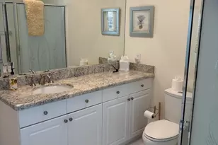 927 Augusta Pointe Dr, Palm Beach Gardens, FL 33418 - Photo 9