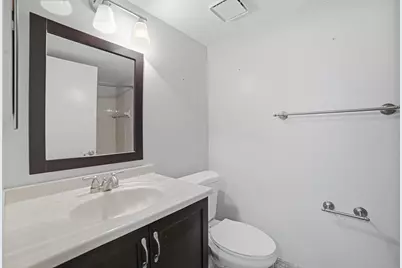 4702 E Lucerne Lakes Blvd Boulevard E #103, Lake Worth, FL 33467 - Photo 17