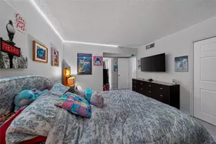 2900 N Course Dr, Pompano Beach, FL 33069 - Photo 37