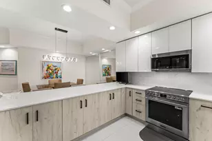 17541 Ashbourne Ln, Boca Raton, FL 33496 - Photo 5