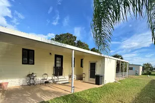 1 Grande Camino Ct, Fort Pierce, FL 34951 - Photo 3