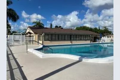 446 Pine Glen Lane #A-1, Greenacres, FL 33463 - Photo 11