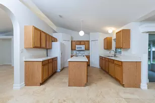 3124 SW Armucher St, Port Saint Lucie, FL 34953 - Photo 9